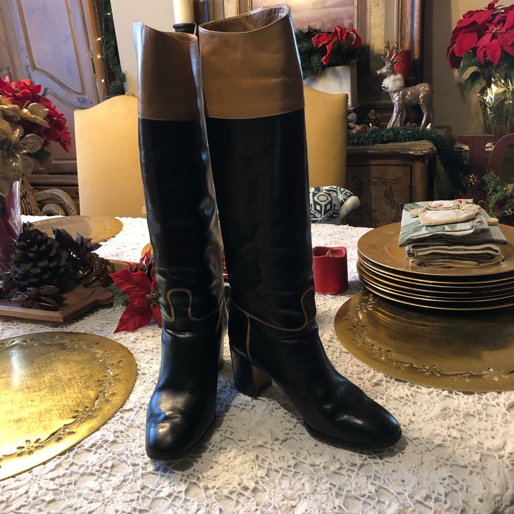 Donald J Pliner boots size 10 women’s black and Camel color